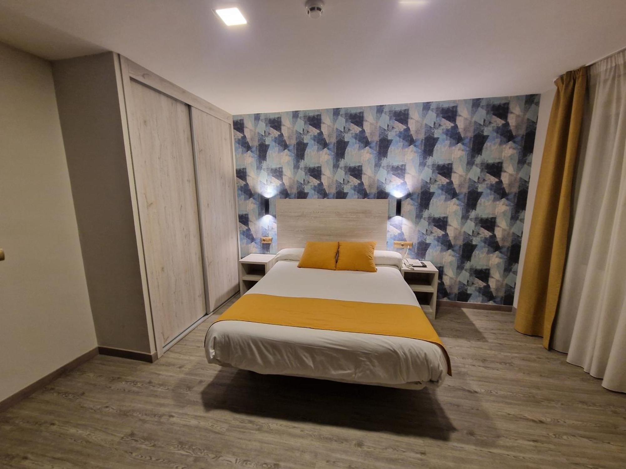 Hotel La Duquesa Pinos Genil Extérieur photo