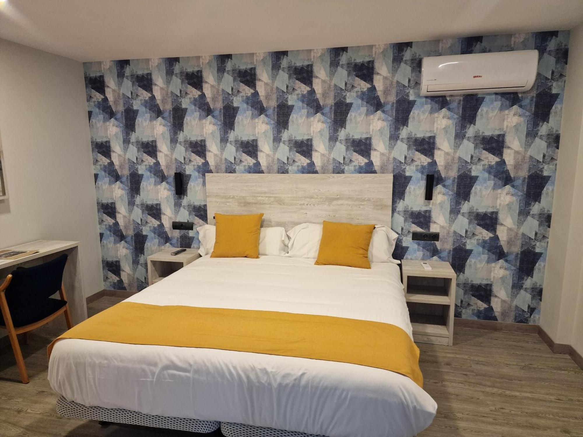 Hotel La Duquesa Pinos Genil Extérieur photo